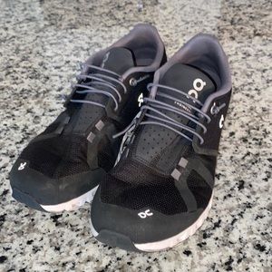 On Cloud 4 - like new!